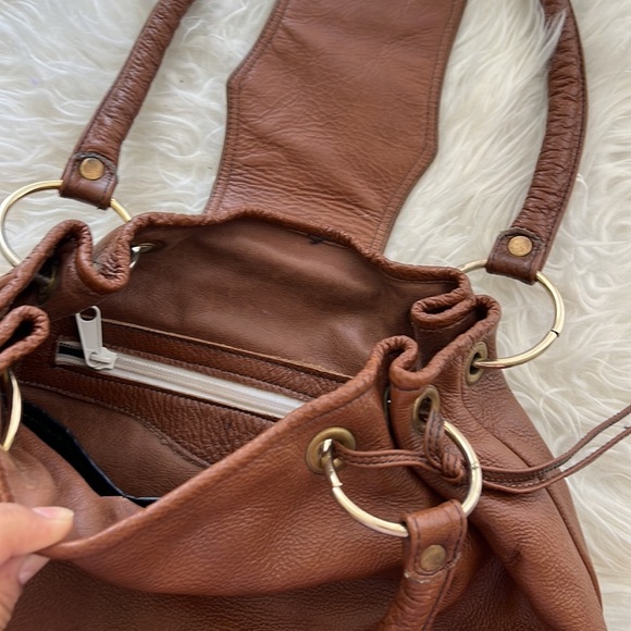 Moschino brown leather shoulder bag - Picture 5 of 10